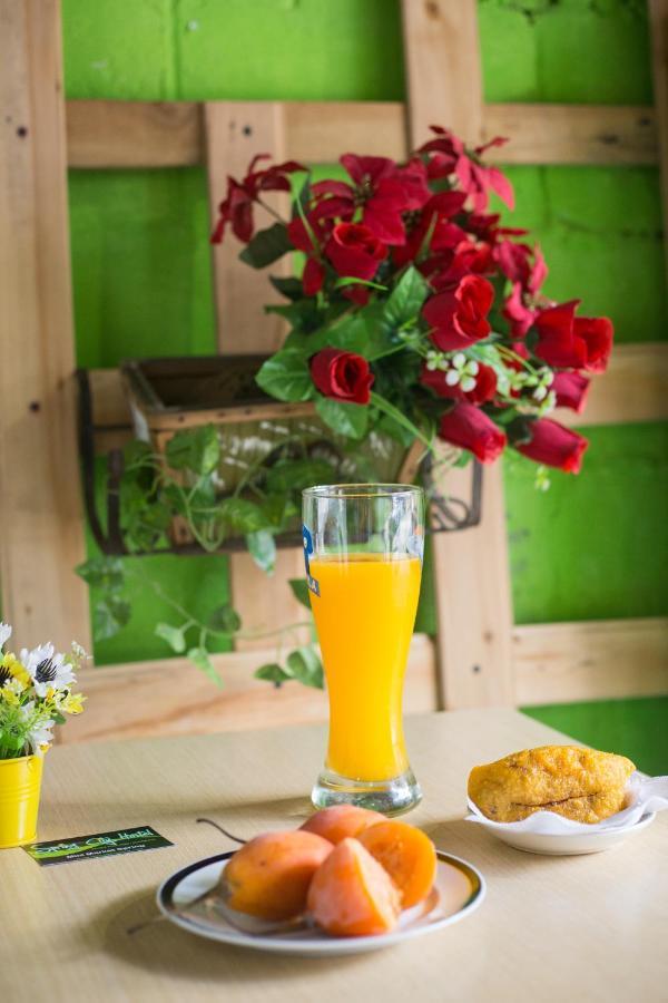 Hostel Spring City Medellin Ngoại thất bức ảnh